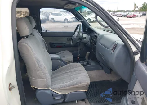 1998 Toyota Tacoma Prerunner V6 from USA, damaged, VIN 4TASN92N1WZ105976